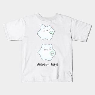 Amoeba hugs are often fatal. Biology Pun Fun Kids T-Shirt